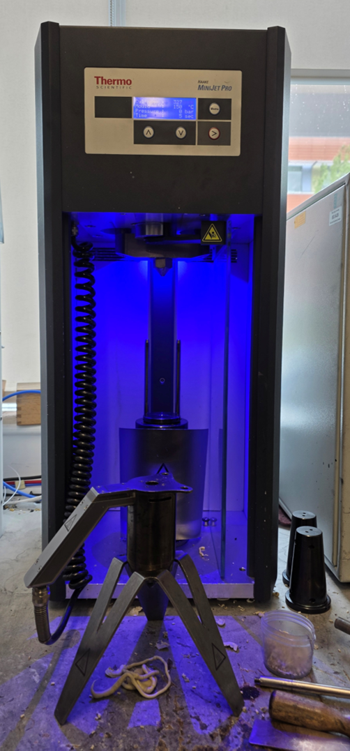 Injection moulder - Minijet Pro