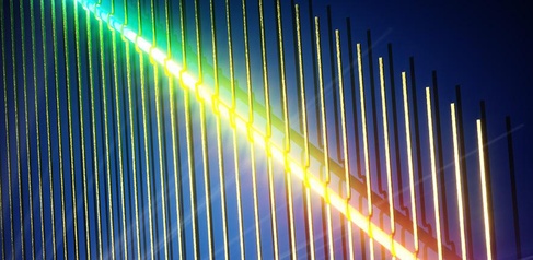 Nanowires replace Newton’s famous glass prism