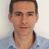 Dr Amos Martínez-García