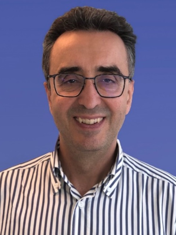 Head shot of Professor Giulio Cerullo
