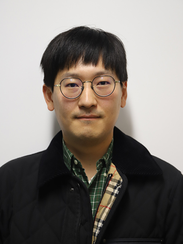 Dr Yong Ryun (Ryan) Kim