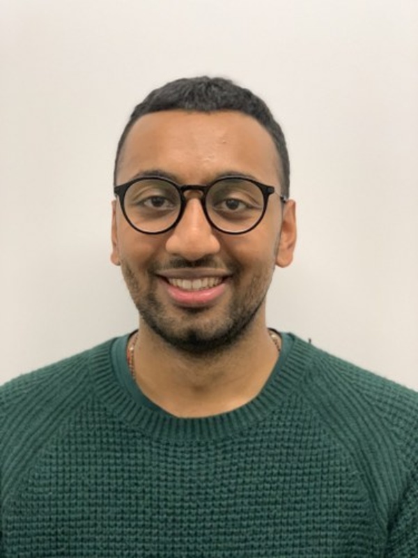  Ghanshyam Hirani
