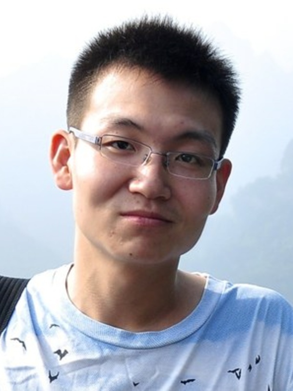 Dr Yang Li