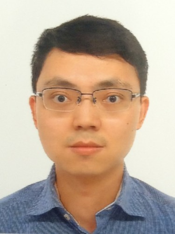 Dr Zhigang Hu
